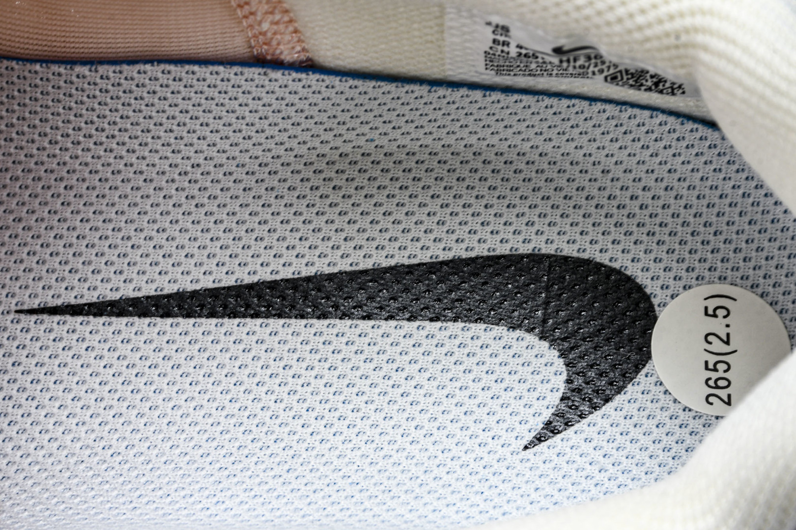 MAX 尺码36-46

纯原出品- Air Max 2013 耐克复古透气网布气垫跑鞋 HF3660-