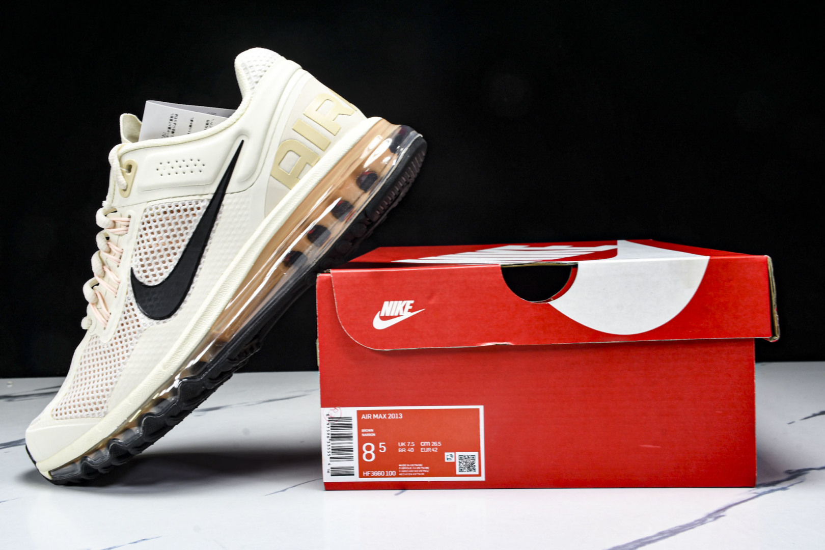 MAX 尺码36-46

纯原出品- Air Max 2013 耐克复古透气网布气垫跑鞋 HF3660-