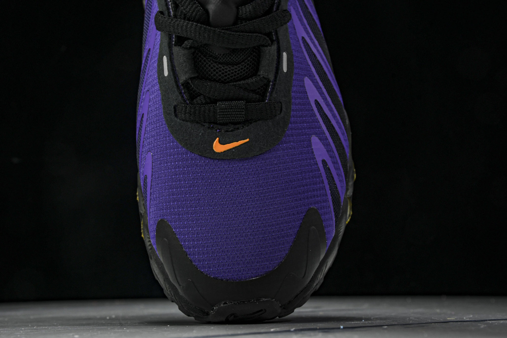 MAX 尺码36-46

纯原出品-Air Max Dn8 耐克运动舒适减震气垫跑步鞋 FQ7860 0