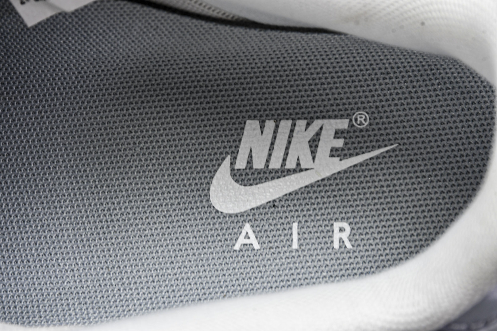 AF1空军 尺码36-45

纯原出品-Air Force 1'07 Low 空军一号低帮休闲板鞋 DV