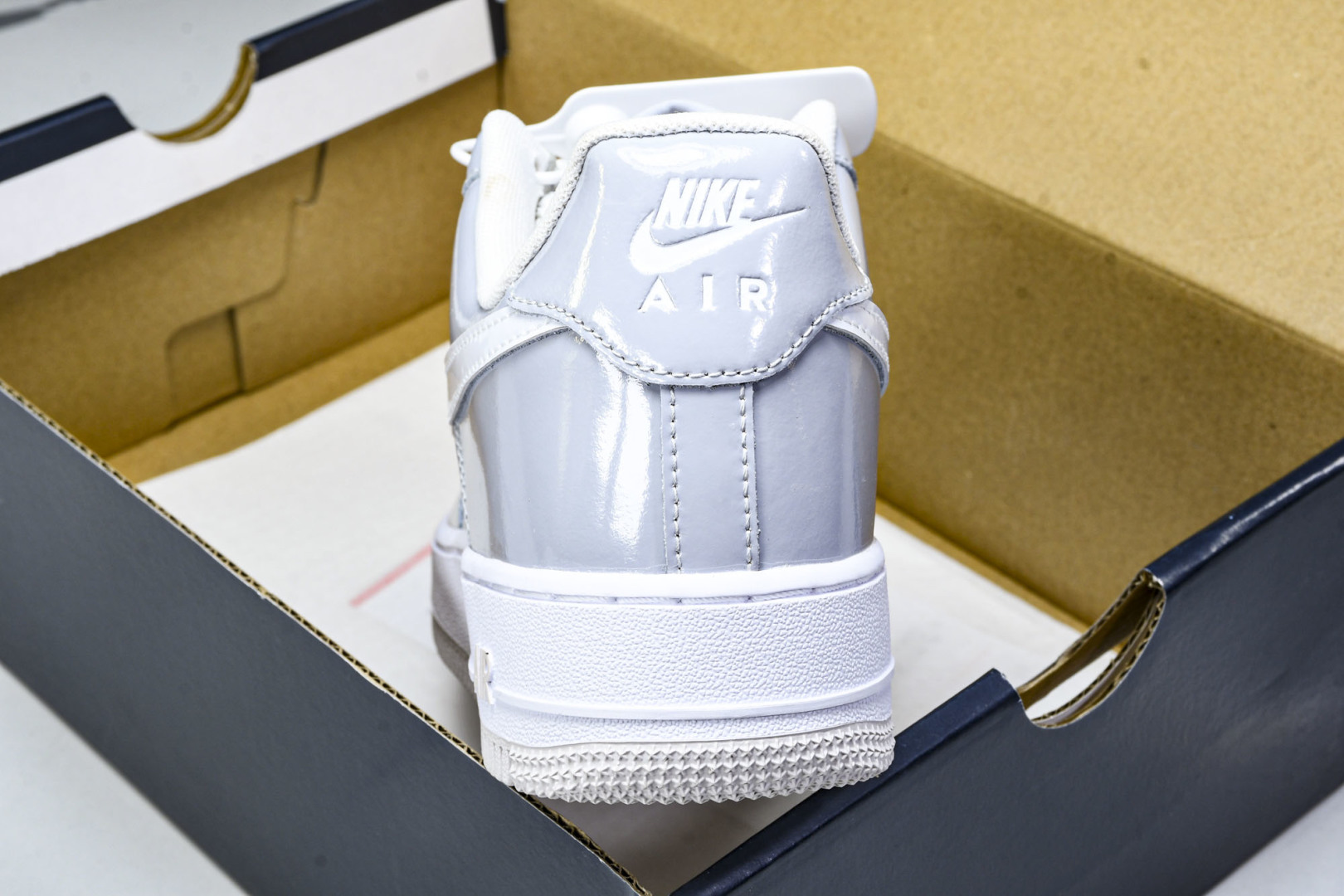 AF1空军 尺码36-45

纯原出品-Air Force 1'07 Low 空军一号低帮休闲板鞋 DV