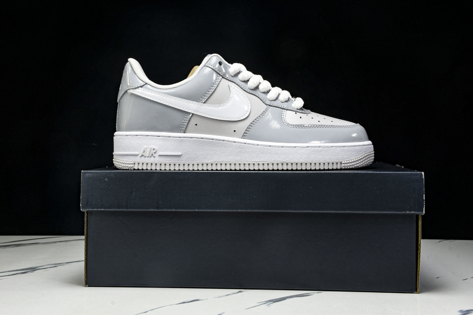 AF1空军 尺码36-45

纯原出品-Air Force 1'07 Low 空军一号低帮休闲板鞋 DV