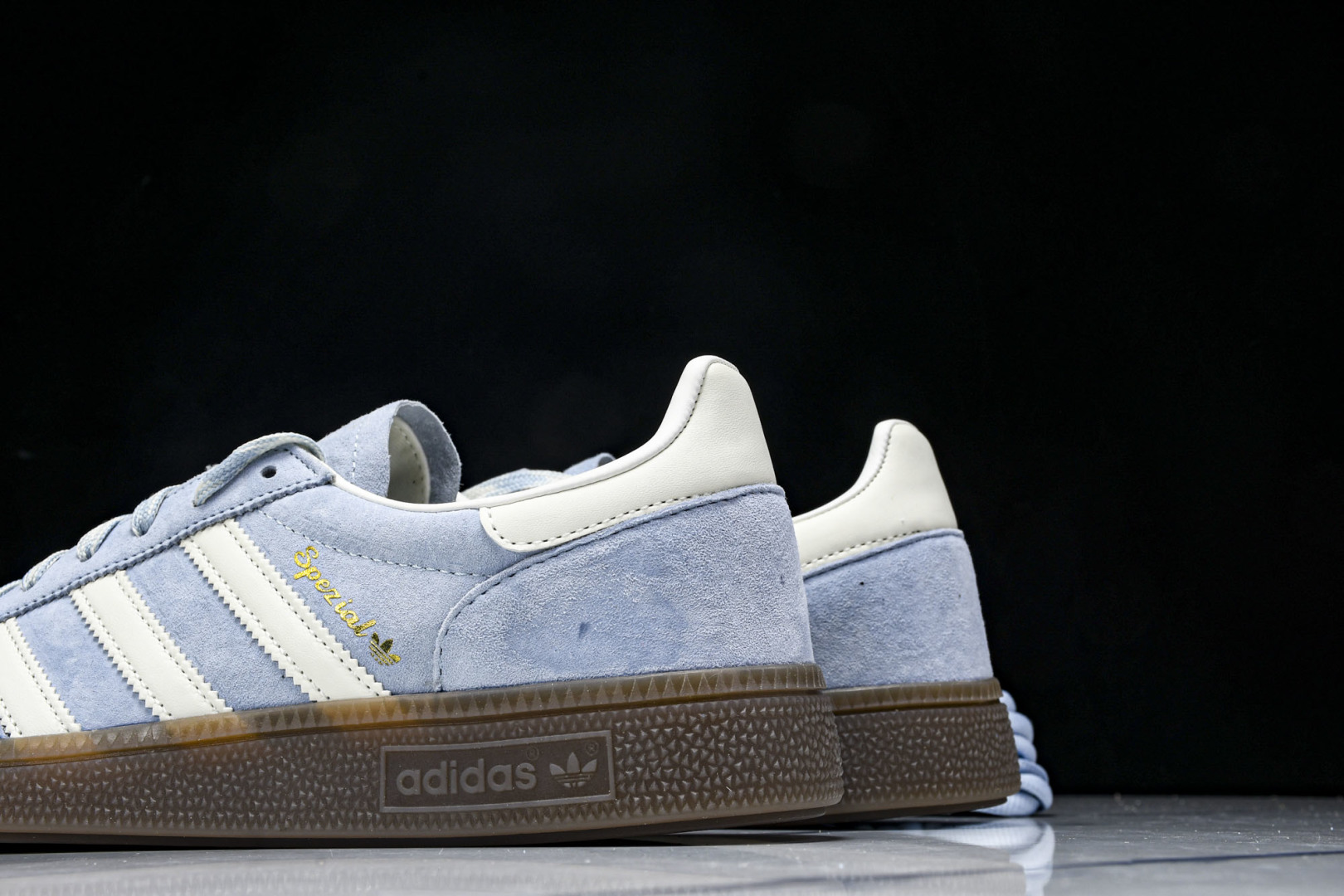 Originals 尺码36-45

纯原出品-Handball Spezial 阿迪达斯经典款复古休闲
