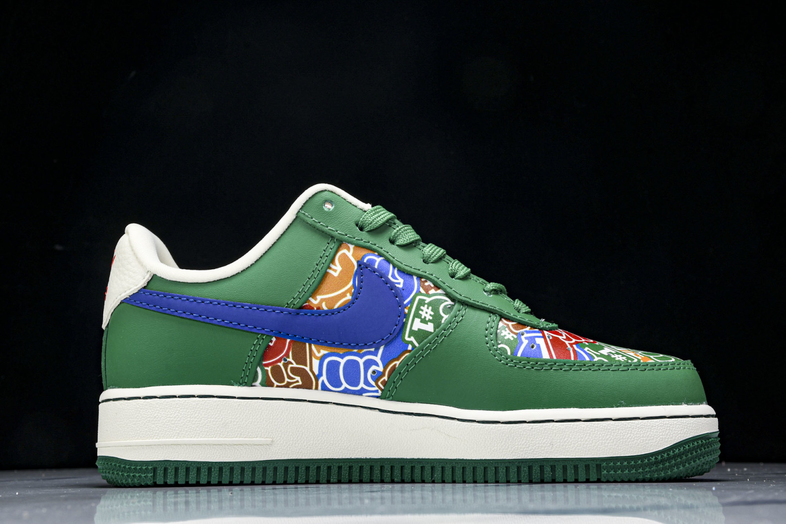 AF1 空军 尺码36-45

纯原出品-Air Force 1'07 Low 联名 双拼绿蓝勾 空军一