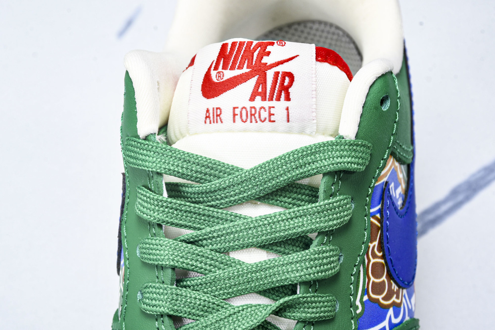 AF1 空军 尺码36-45

纯原出品-Air Force 1'07 Low 联名 双拼绿蓝勾 空军一