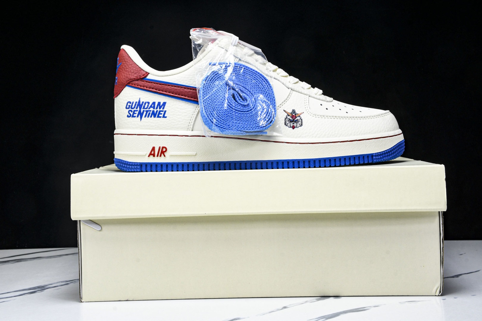 AF1 空军 尺码36-45

纯原出品- Air Force 1'07 Low 万代联名 白红蓝 空军