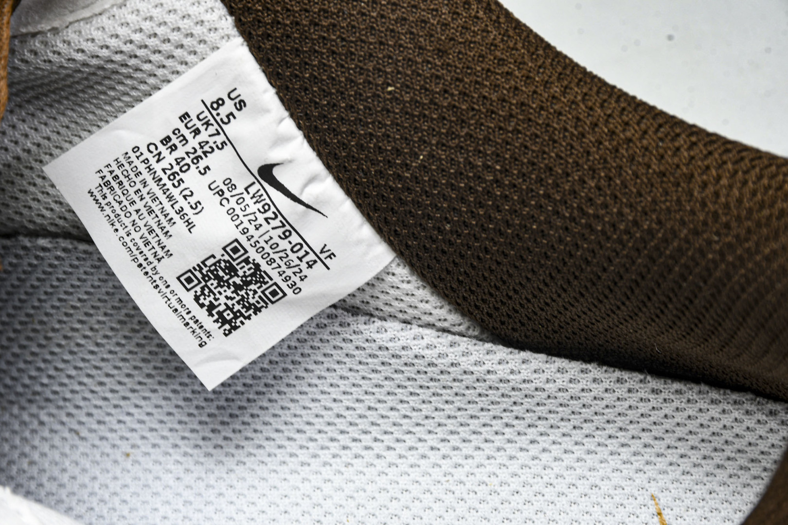 AF1 空军 尺码36-45

纯原出品-Air Force 1'07 Low LV联名 琥珀棕黄 空军