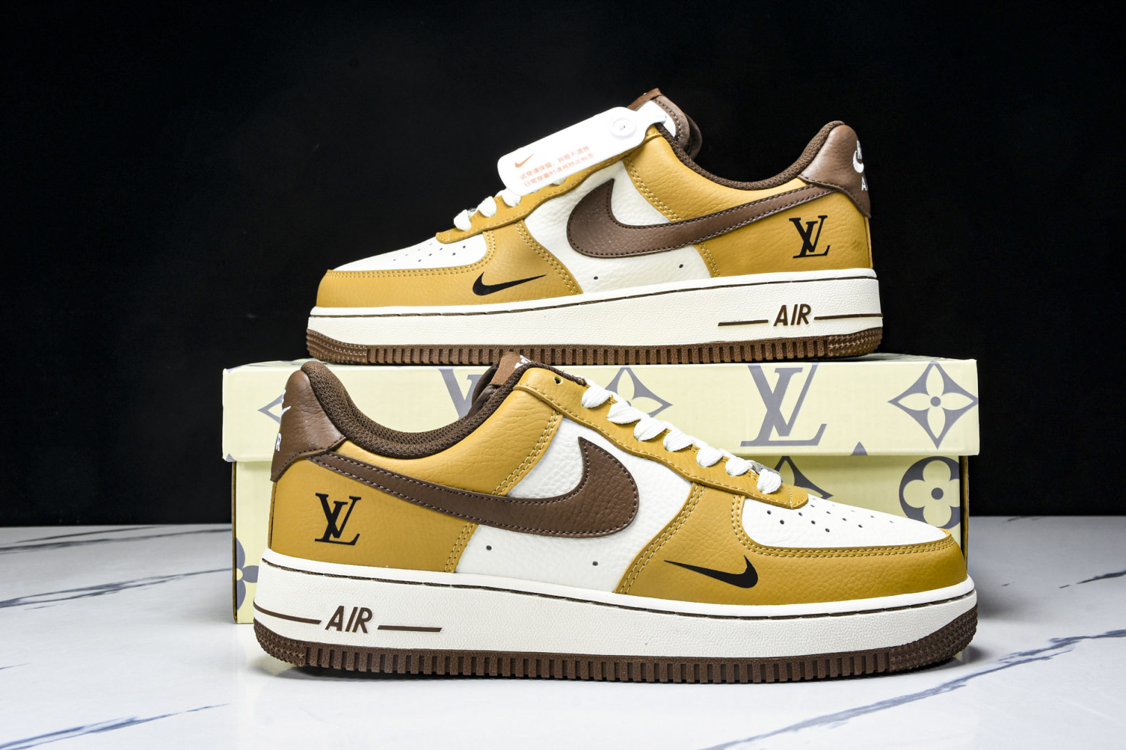 AF1 空军 尺码36-45

纯原出品-Air Force 1'07 Low LV联名 琥珀棕黄 空军