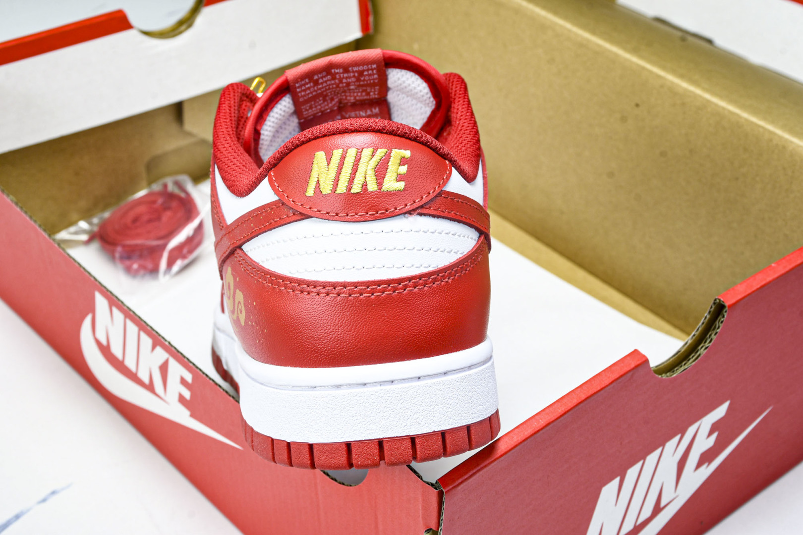 Dunk 尺码36-45

纯原出品-SB Dunk Low Just Do it 囍庆婚礼 周年高端定