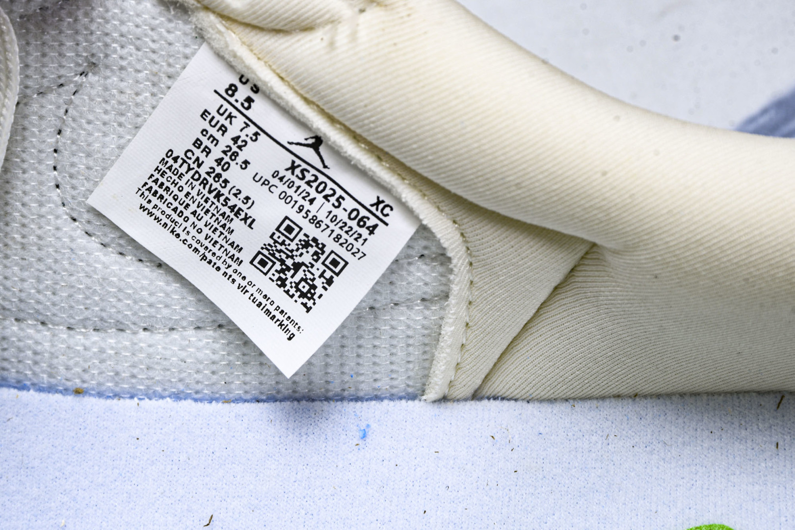 AJ1 倒钩 尺码36-45

纯原出品-Travis Scott x Fragment Design 