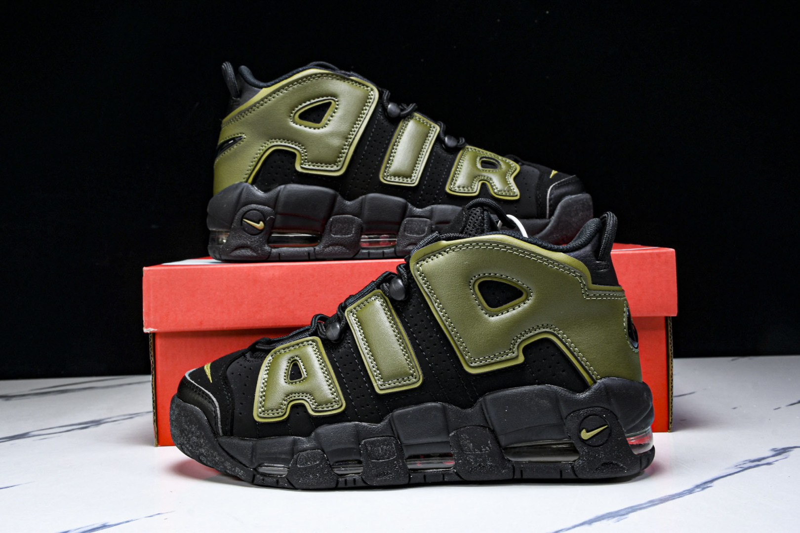  NK Air More Uptempo '96(GS) 大Air皮蓬 黑军绿 DH8011 001 尺