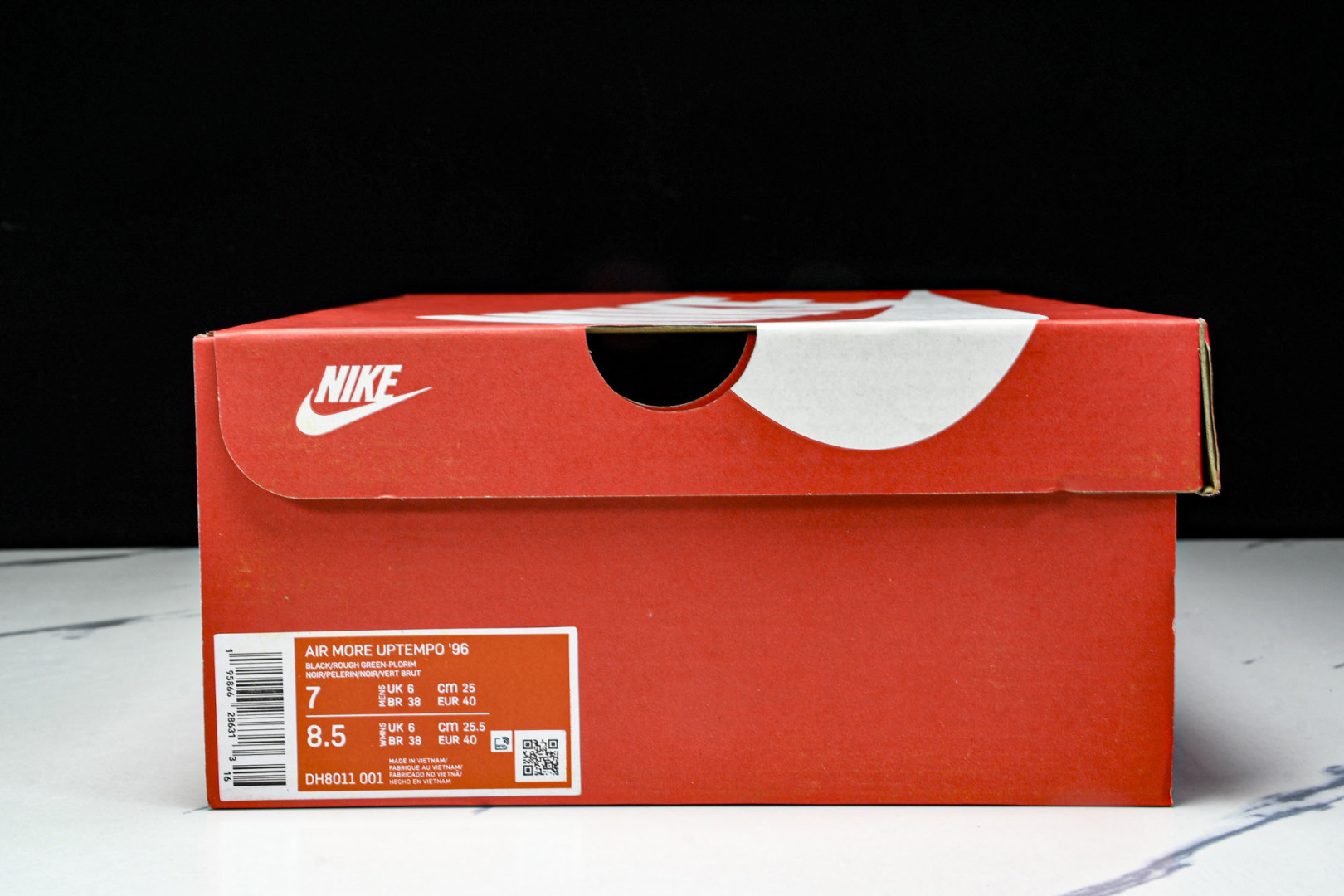  NK Air More Uptempo '96(GS) 大Air皮蓬 黑军绿 DH8011 001 尺