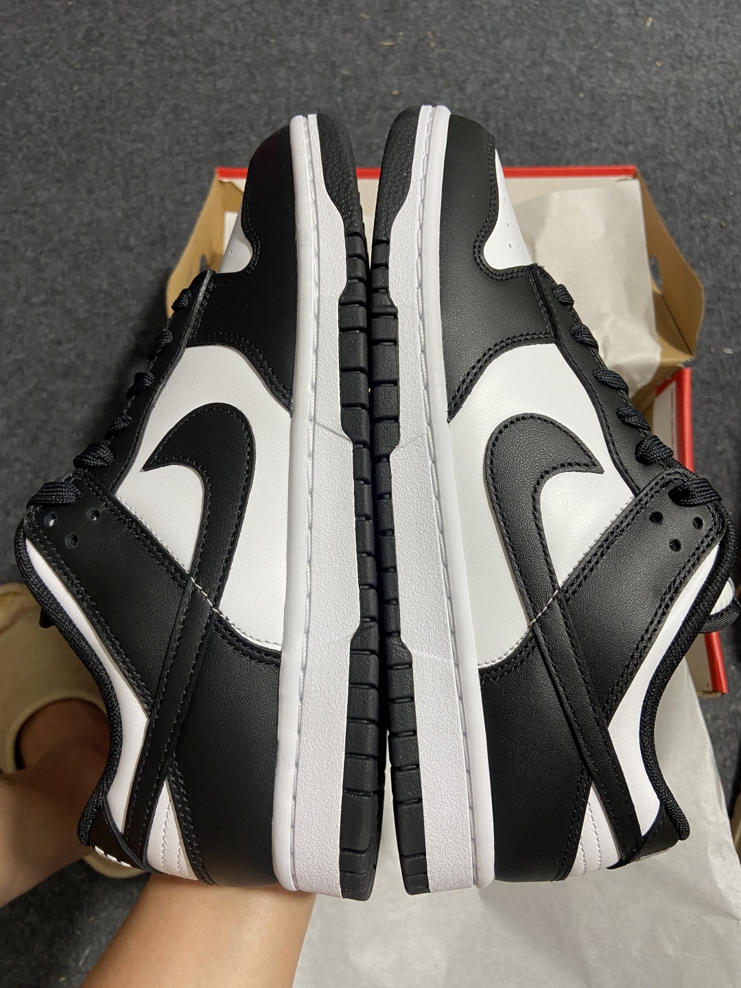 Dunk 尺码36-47.5

纯原出品-Dunk Low Retro “Black” 黑白 熊猫 DD