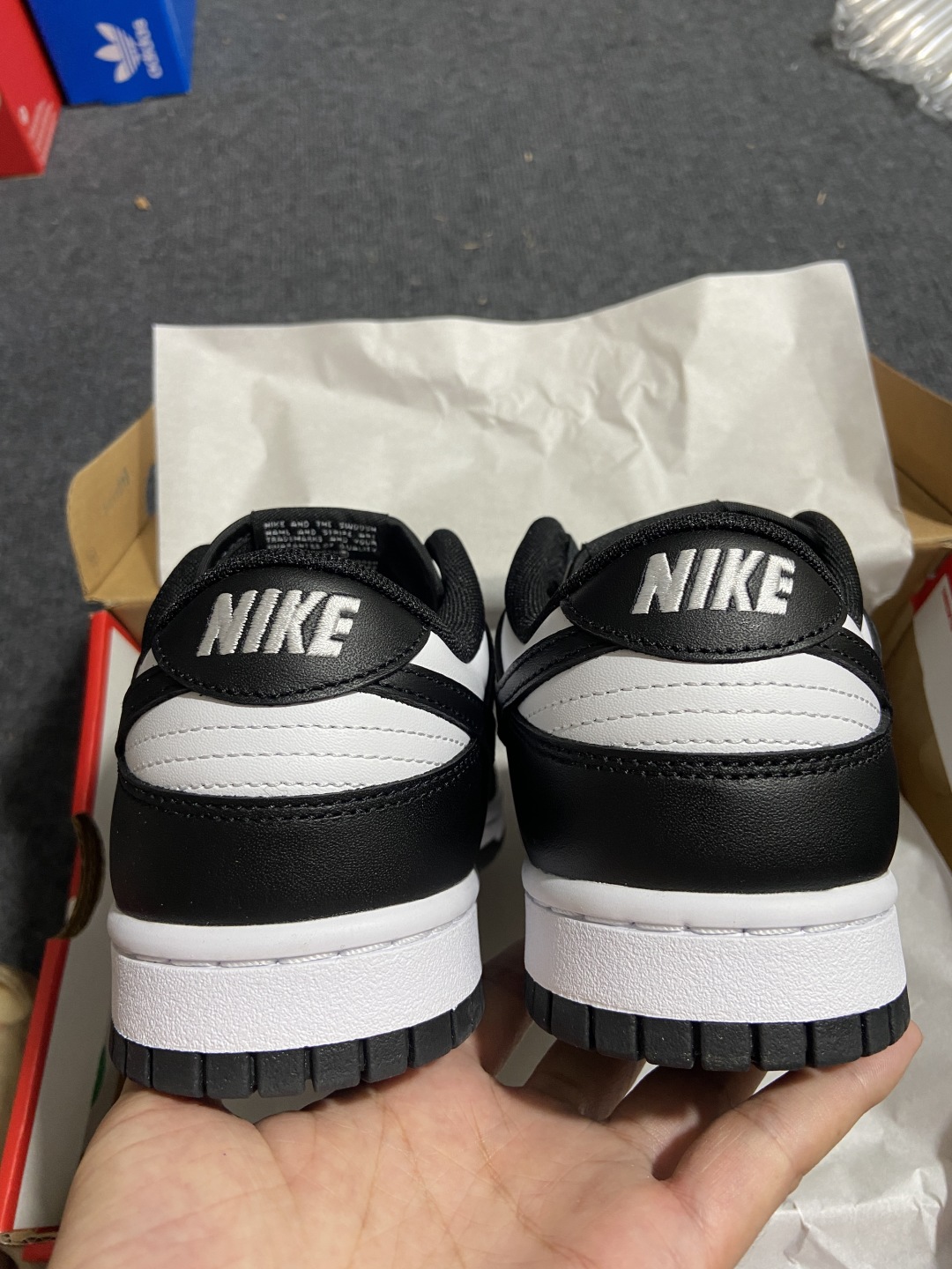 Dunk 尺码36-47.5

纯原出品-Dunk Low Retro “Black” 黑白 熊猫 DD