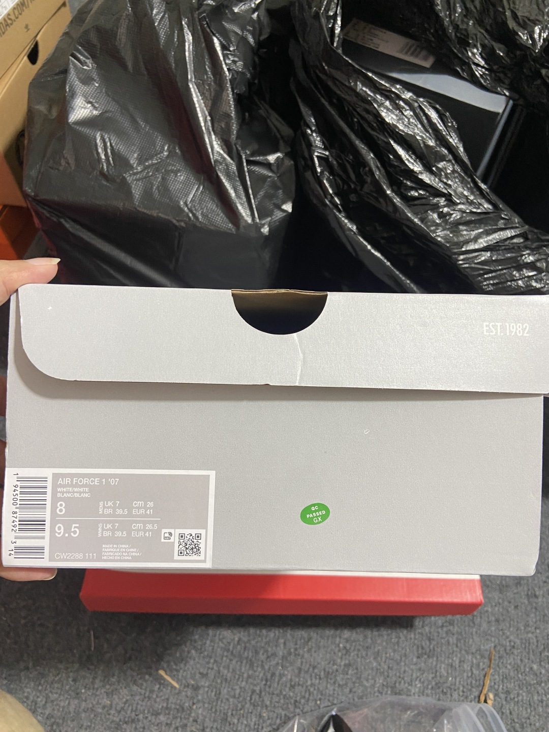 AF1 全白闪电 尺码35.5-48.5

纯原-Air Force 1 Low 07 AF1 全白闪电