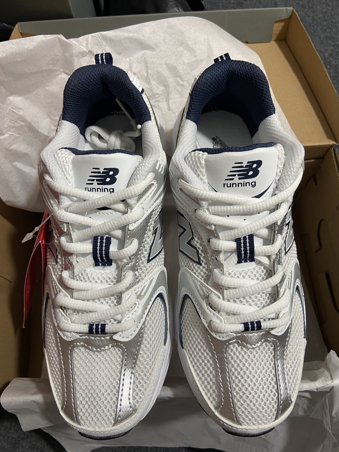   New Balance 530 MR530SG 尺寸 36 37 37.5 38 38.5 39.5