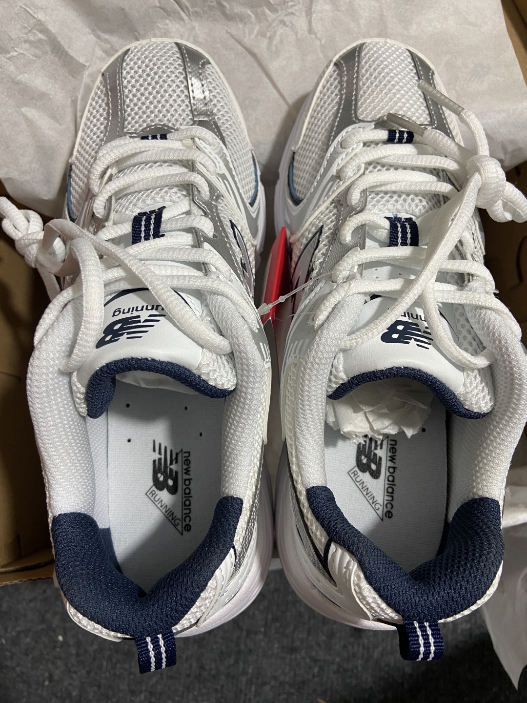   New Balance 530 MR530SG 尺寸 36 37 37.5 38 38.5 39.5