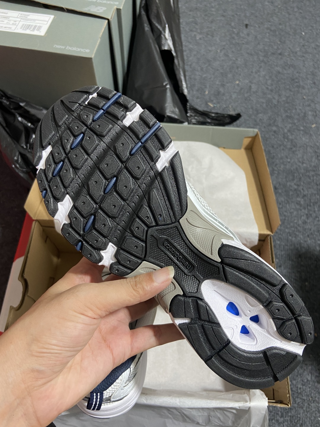  New Balance 530 MR530SG 尺寸 36 37 37.5 38 38.5 39.5