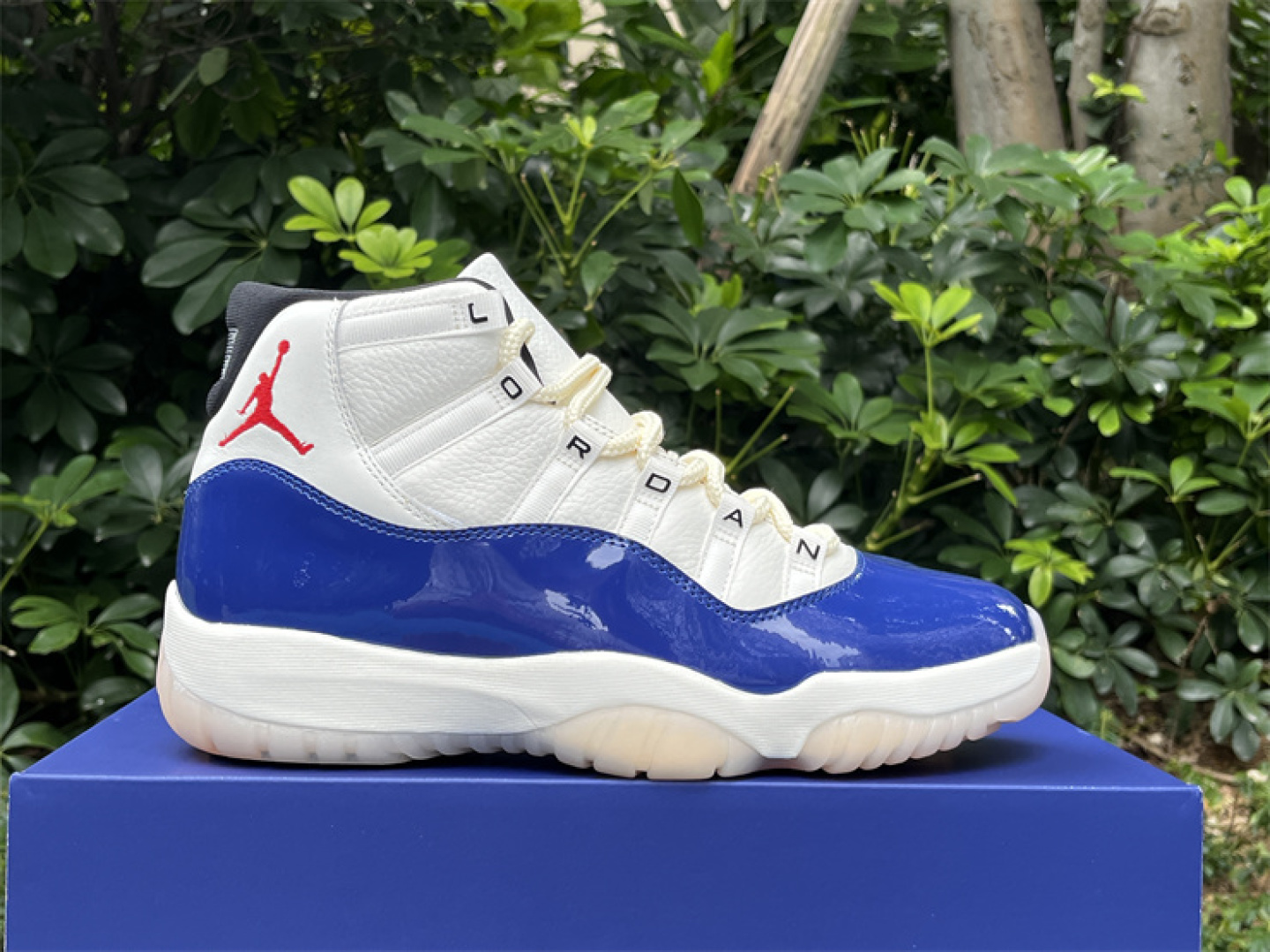  纯原版 Air Jordan 11 “Rare Air”复刻 珍贵空气 白蓝 货号：IH0296-40