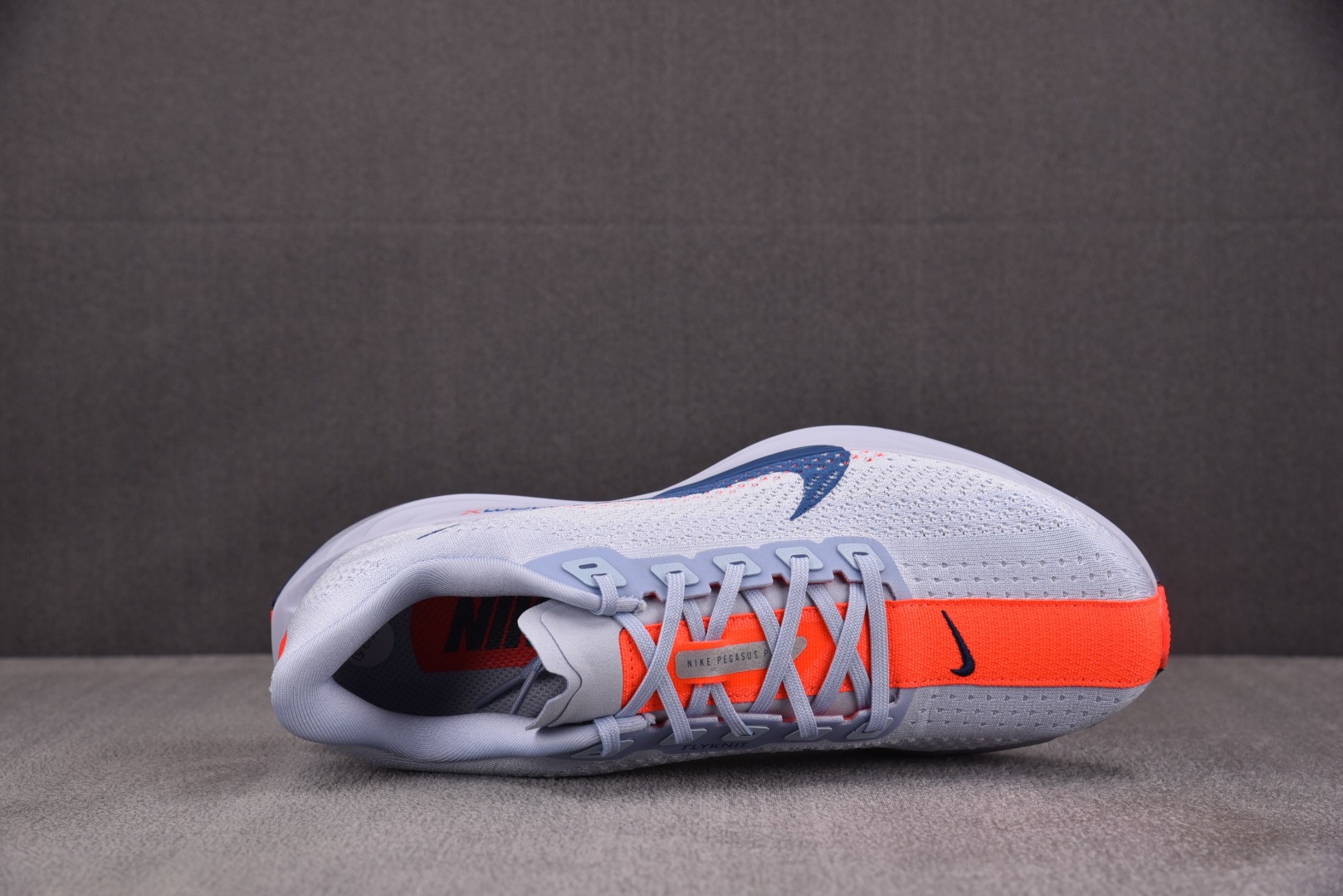Zoom 尺码39-46

纯原出品-Pegasus Plus Ghost Blue Void Brig