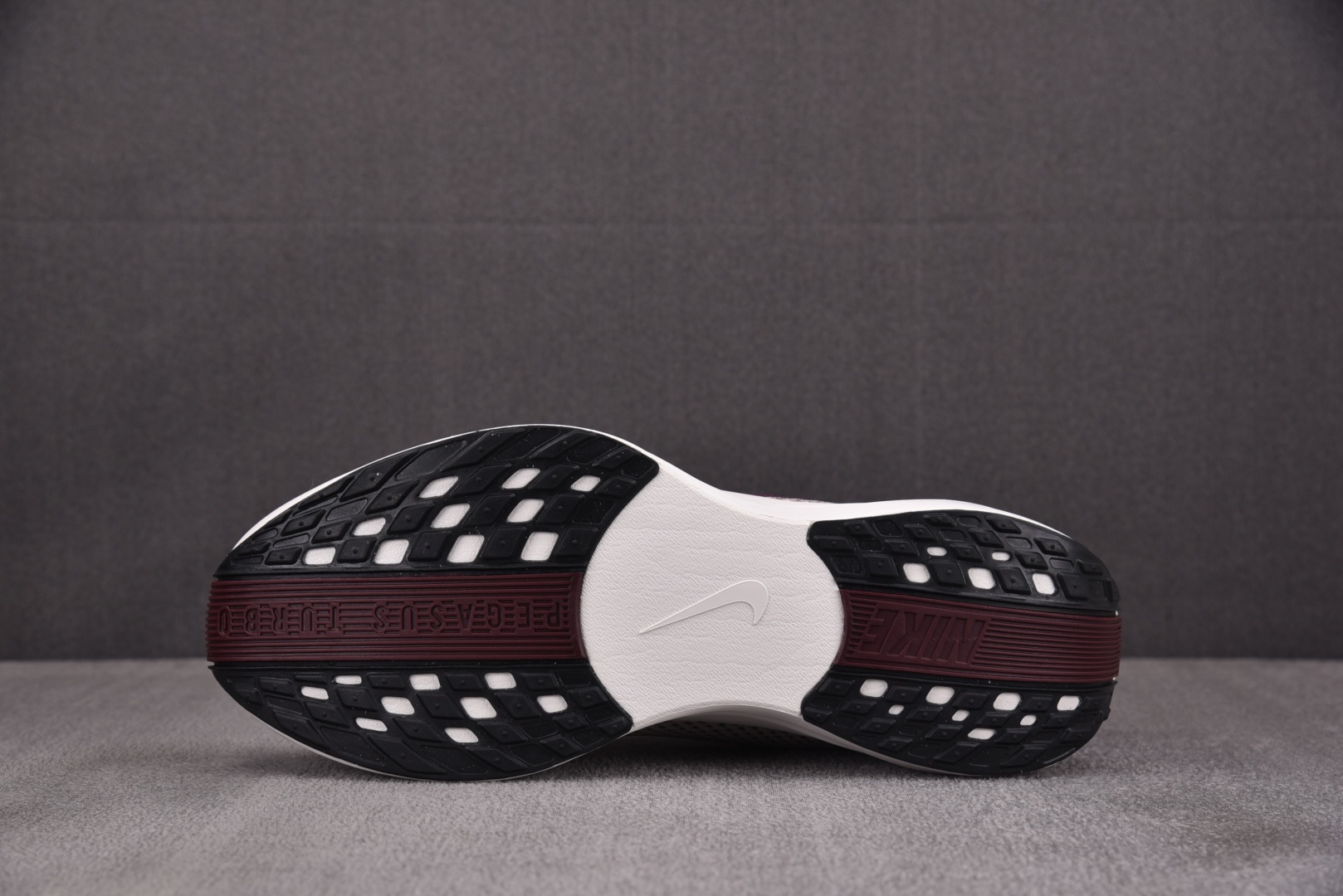 Zoom 尺码39-46

纯原出品-Pegasus Plus Ghost Blue Void Brig