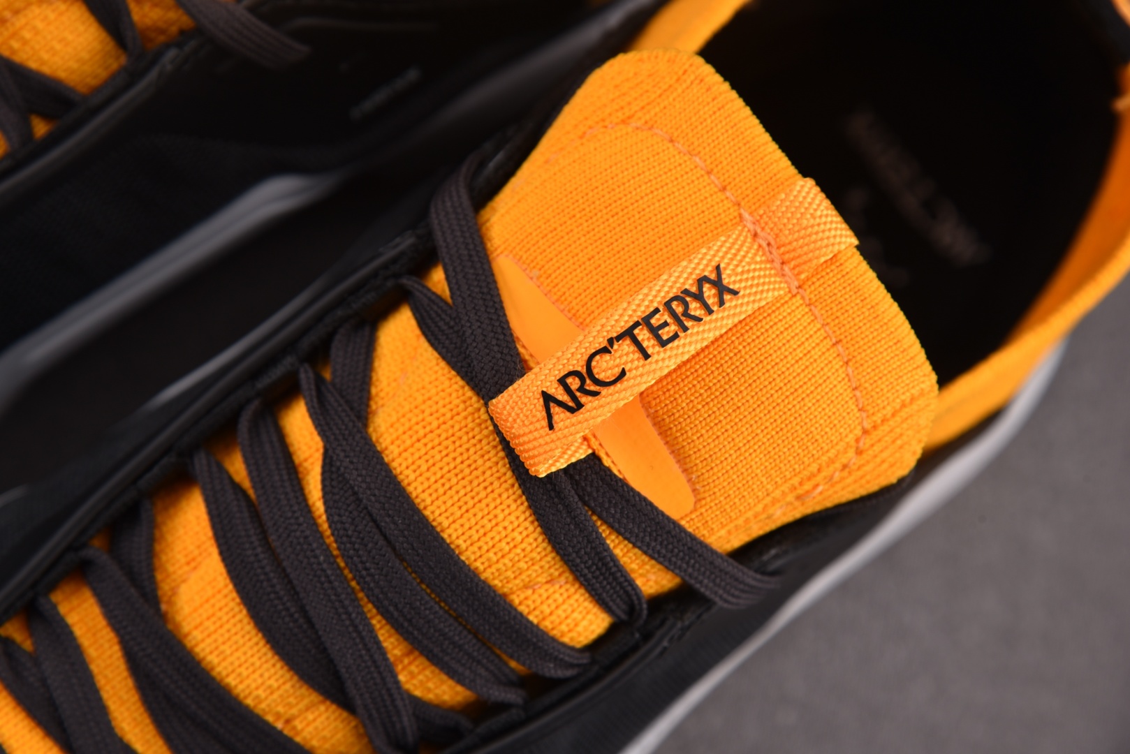 始祖鸟 尺码38-45

纯原出品-Arcteryx Vertex Alpine 黑黄灰 YZ024
尺