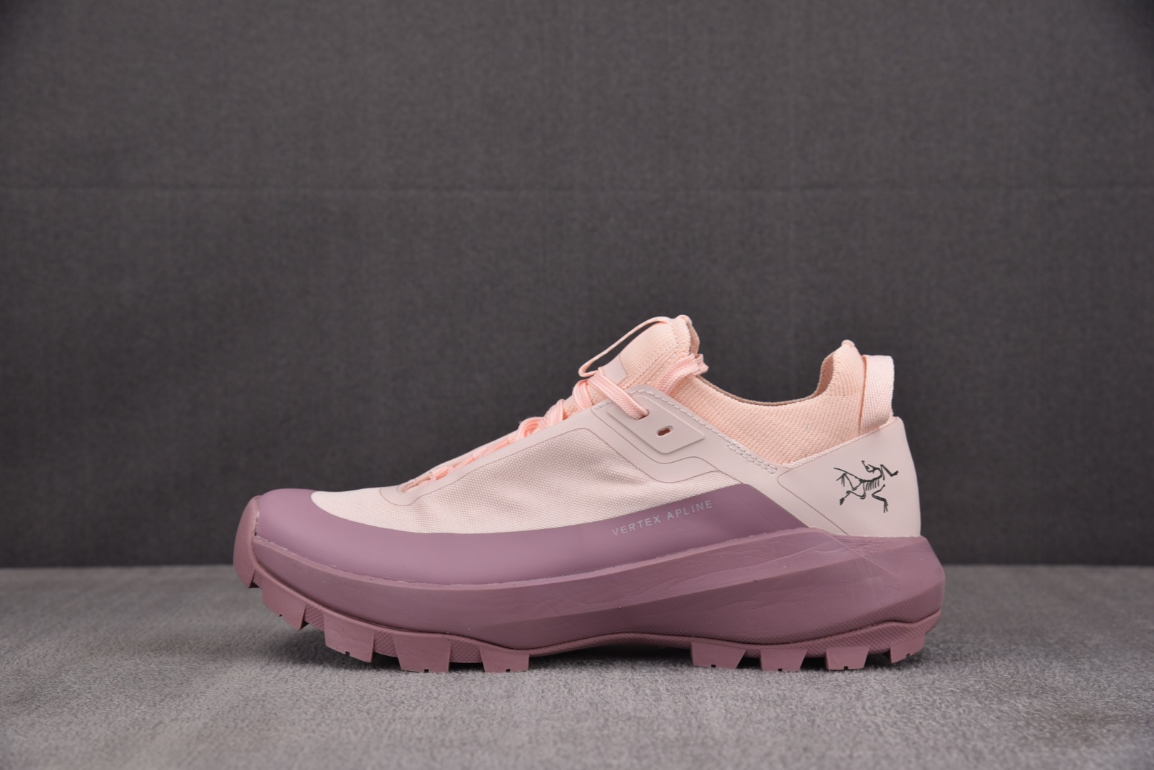 始祖鸟 尺码38-45

纯原出品-Arcteryx Vertex Alpine 米粉 YZ024
尺码