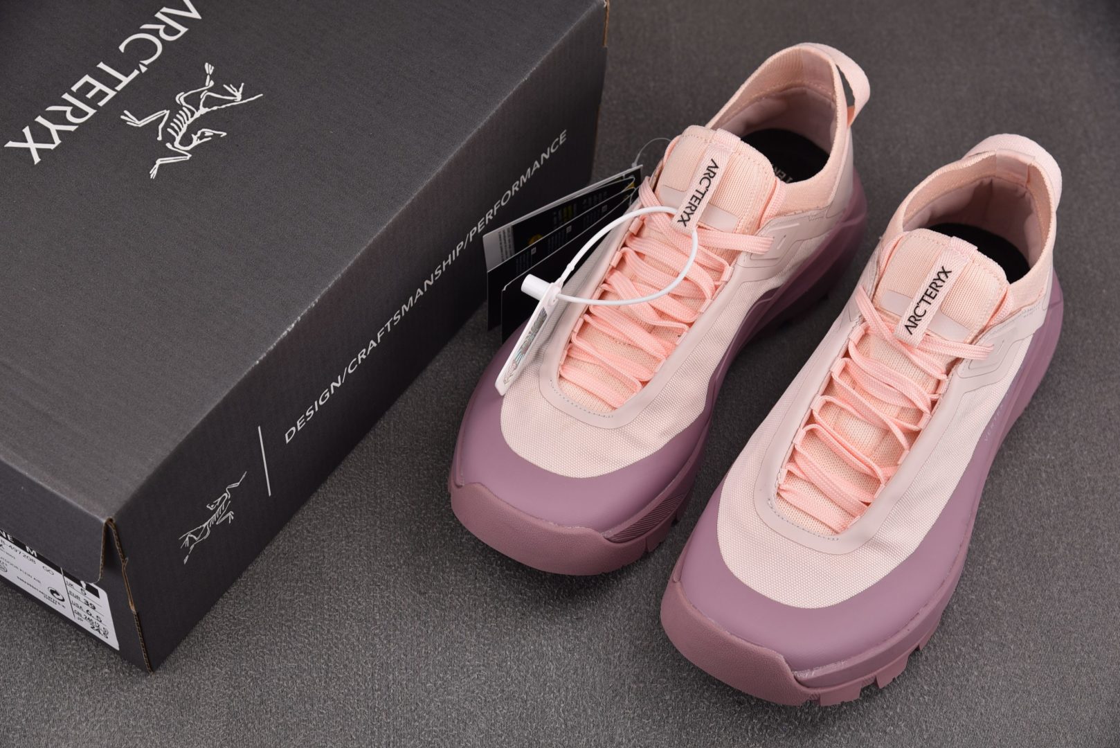 始祖鸟 尺码38-45

纯原出品-Arcteryx Vertex Alpine 米粉 YZ024
尺码