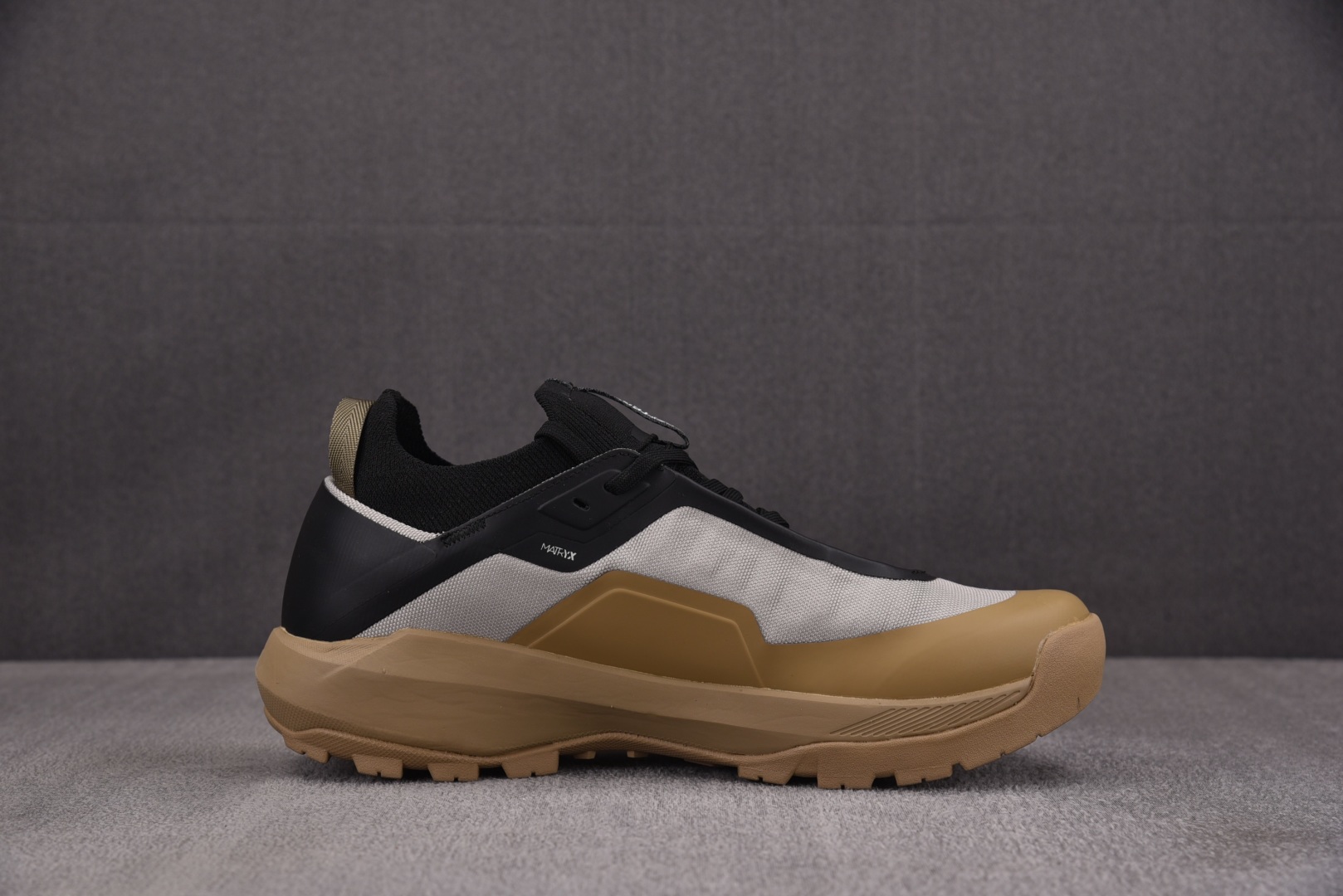 始祖鸟 尺码38-45

纯原出品-Arcteryx Vertex Alpine 米棕黑 YZ024
尺
