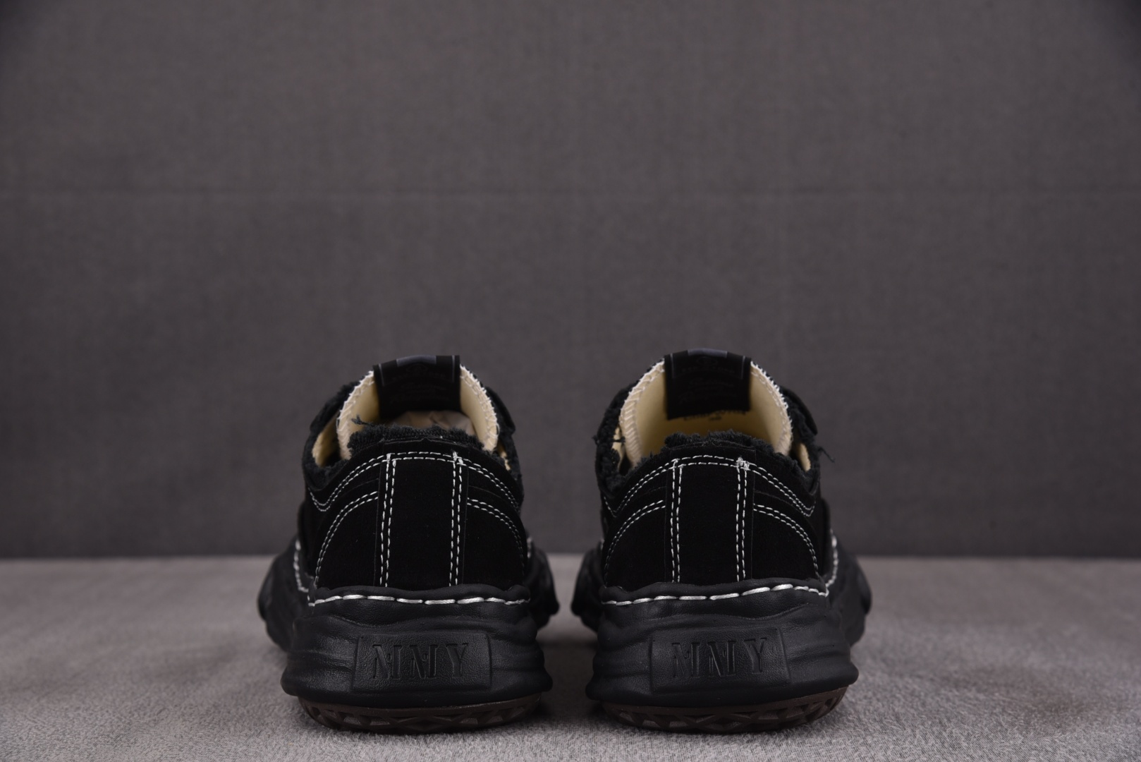 MMY 尺码36-45

纯原版出品-BED JW FORD x MIHARA YASUHIRO Han