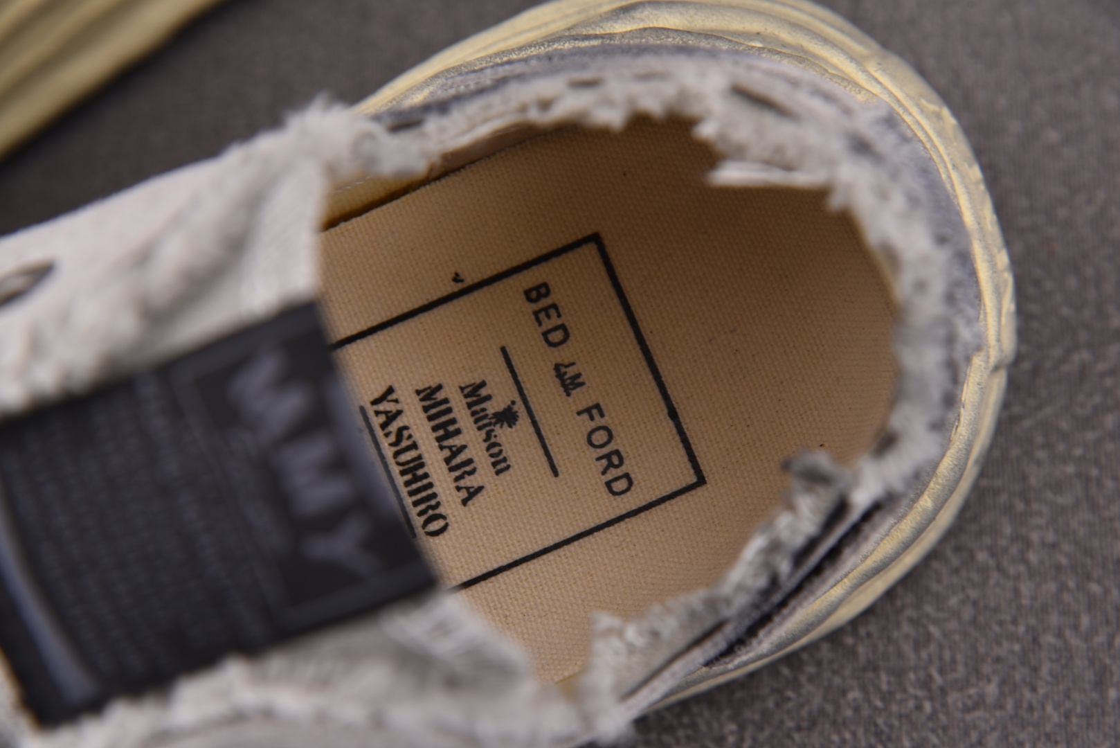 MMY 尺码36-45

纯原版出品-BED JW FORD x MIHARA YASUHIRO Han