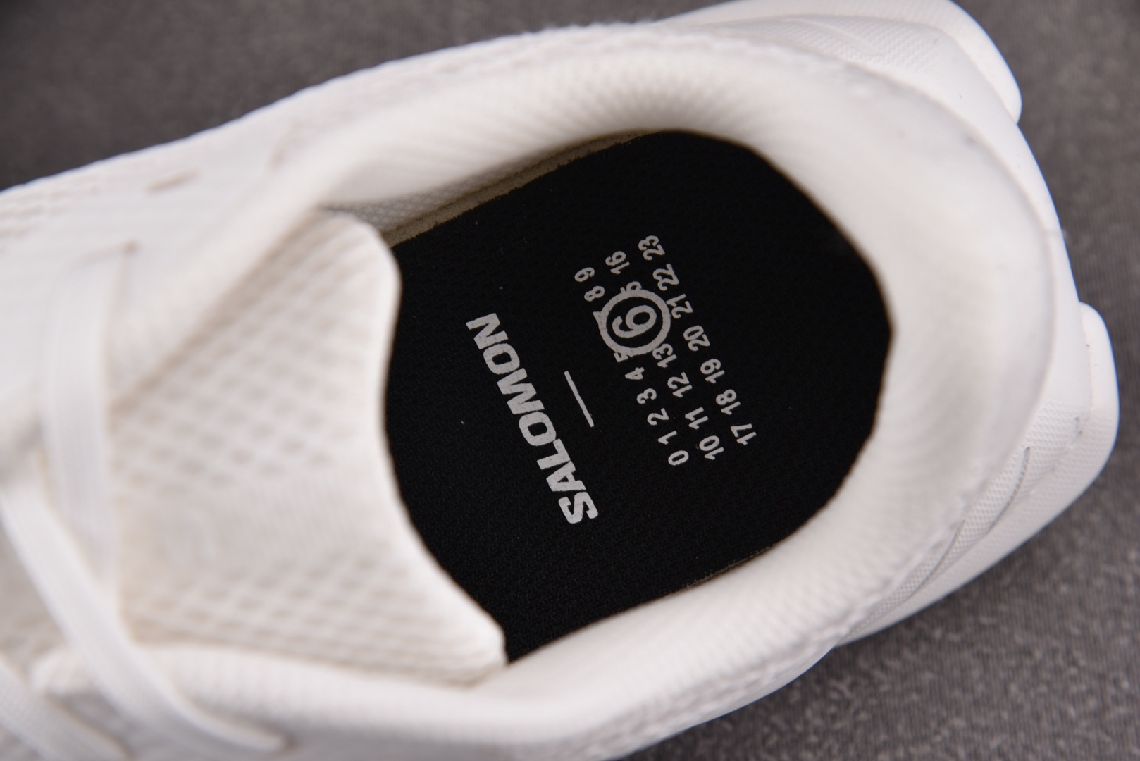 MM6马吉拉 尺码36-45

纯原版出品-Salomon SPectur 2 MM6 Maison M