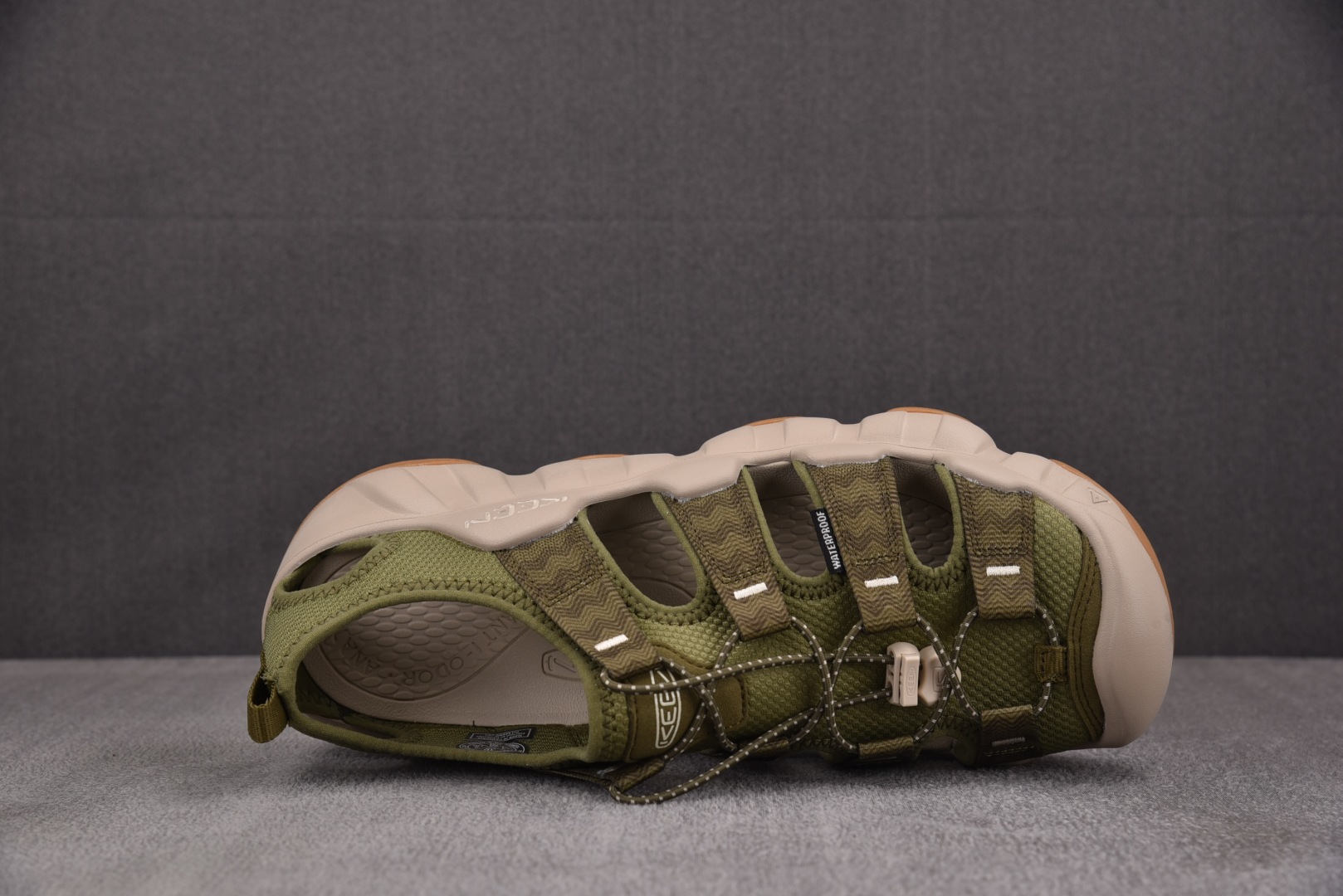 恩科 尺码36-44

纯原版出品-Keen HyPerPort H2 绿棕  YZ039
尺码：36 