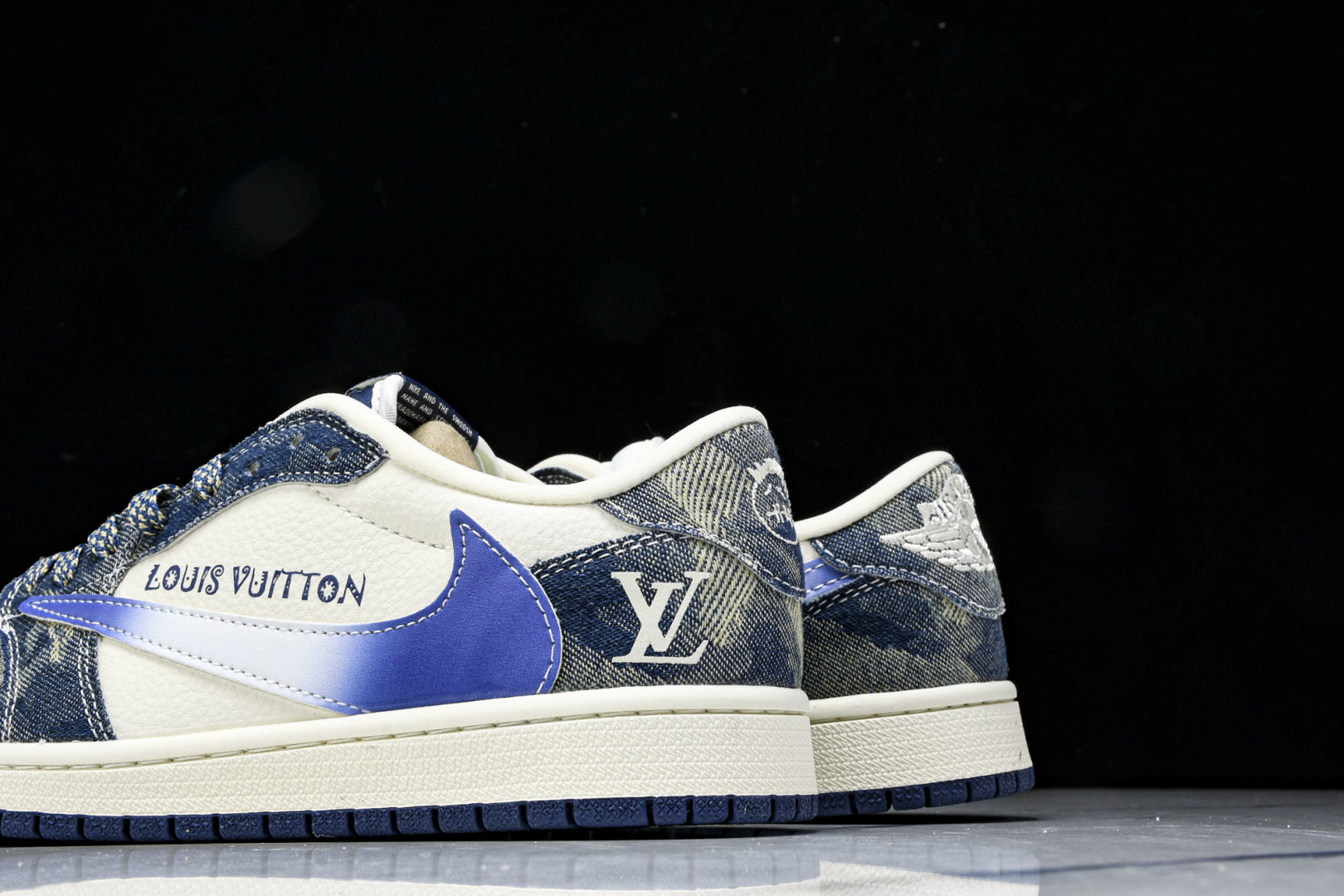 AJ low 尺码36-45

纯原版出品-Travis Scott x Fragment Design