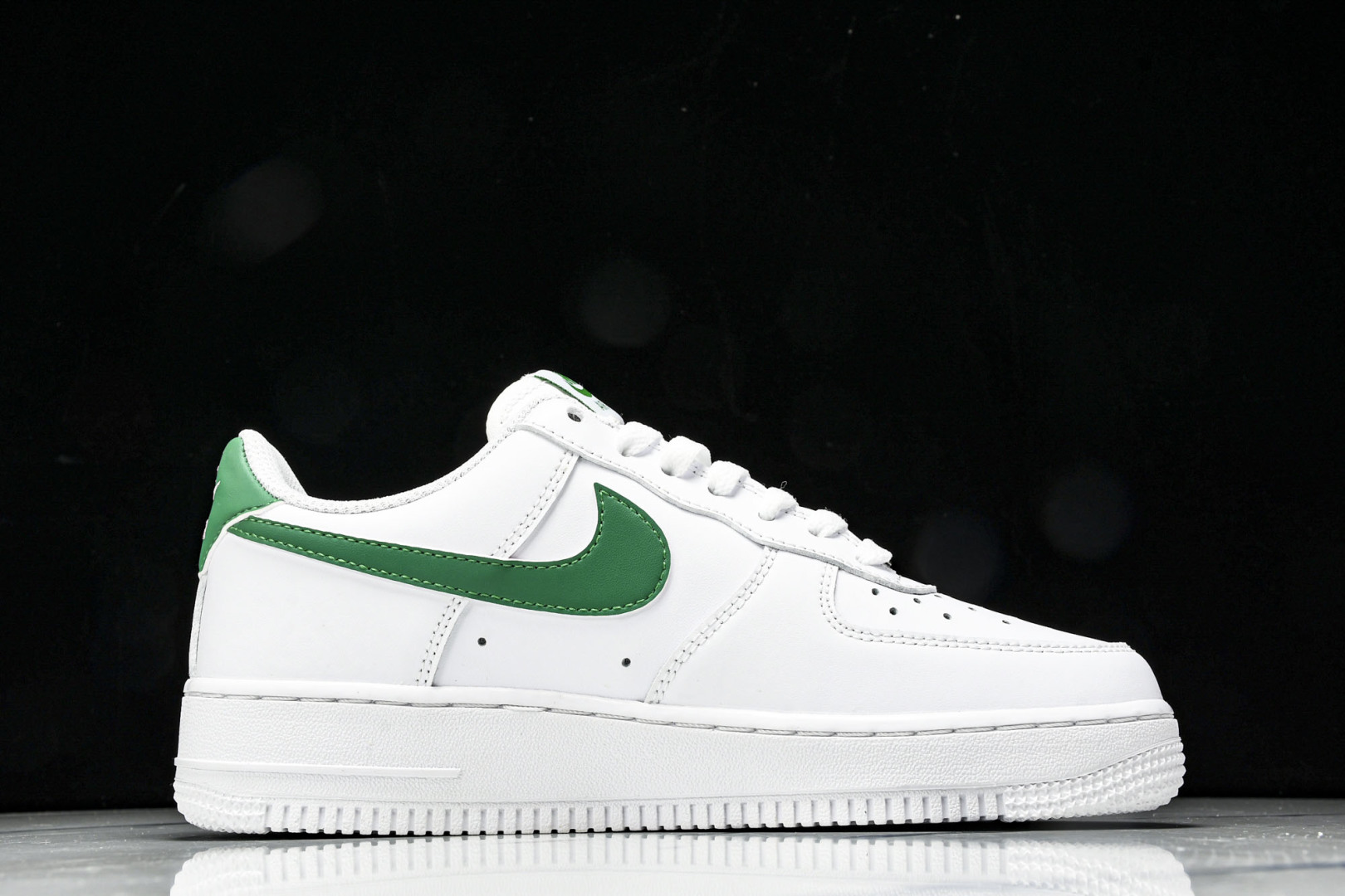 AF1 空军 尺码36-45

纯原版出品-Air Force 1'07 Low 空军一号低帮休闲板鞋 