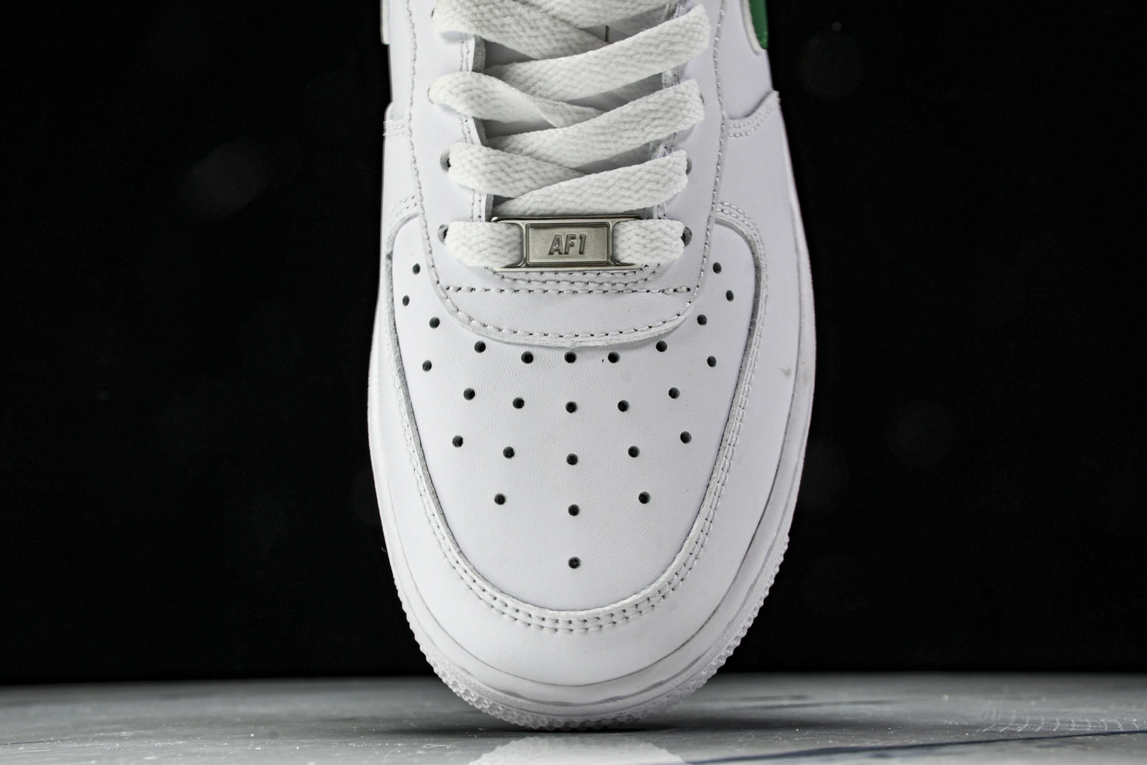 AF1 空军 尺码36-45

纯原版出品-Air Force 1'07 Low 空军一号低帮休闲板鞋 