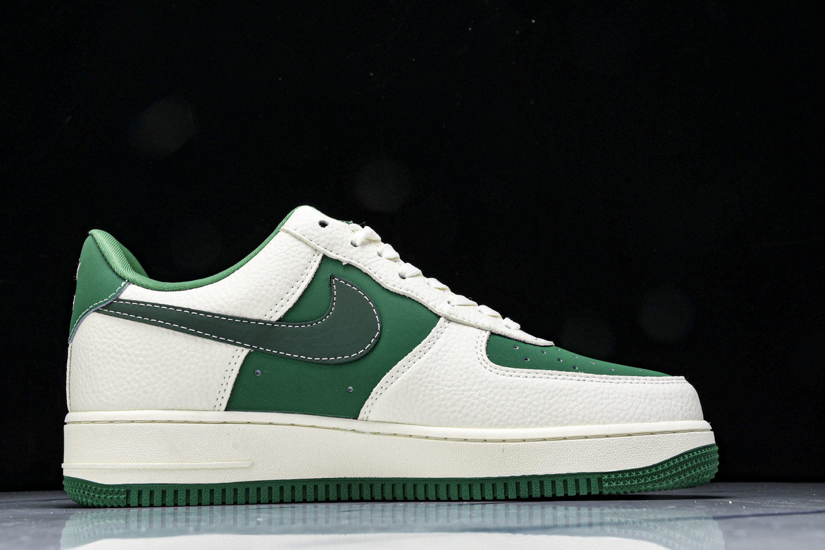 AF1 空军 尺码36-45

纯原版出品-Air Force 1'07 Low 古驰联名 米绿底 空军