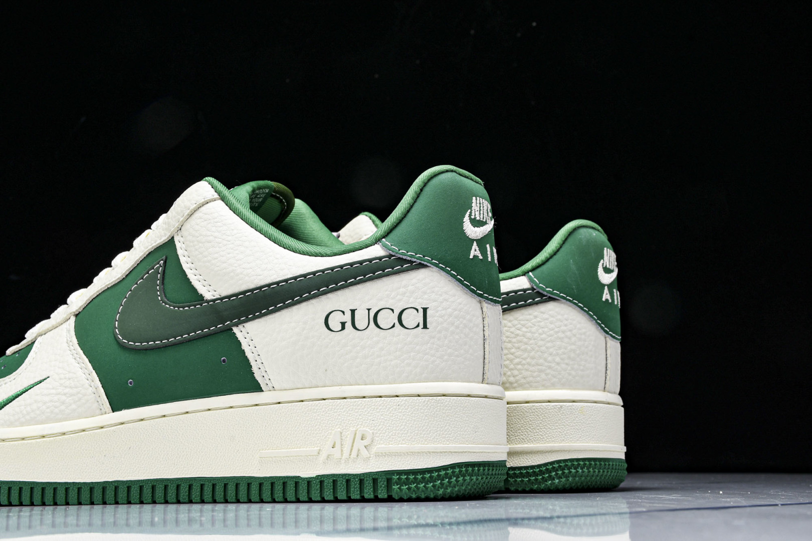 AF1 空军 尺码36-45

纯原版出品-Air Force 1'07 Low 古驰联名 米绿底 空军