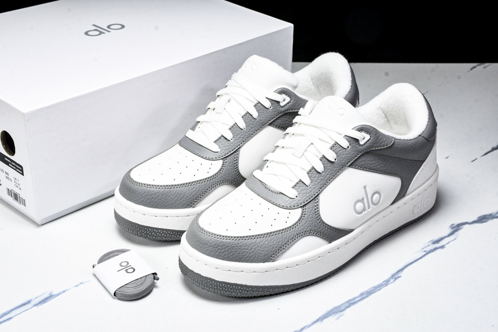 ALo yoga 尺码35-46

纯原版出品-ALo yoga Recover Mode Em 防滑耐