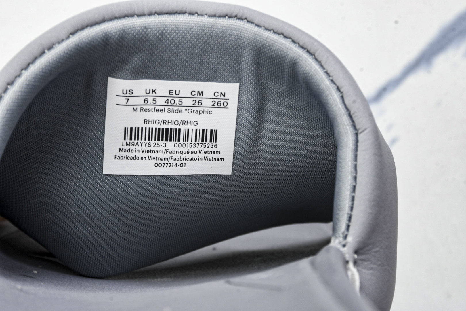 LULU 尺码35.5-48.5

纯原版出品-Lululemon Restfeel Slide 灰色 