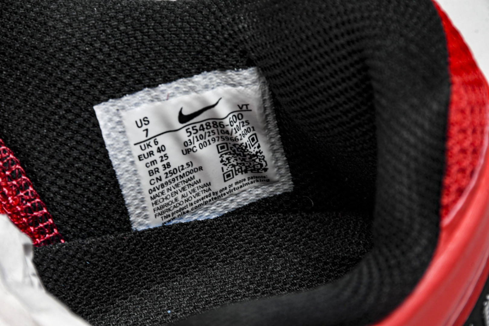 Max 尺码36-46

纯原版出品-Air Max 2013 耐克复古透气网布气垫跑鞋 -600 YZ