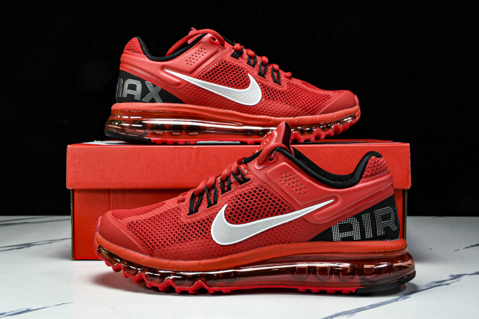 Max 尺码36-46

纯原版出品-Air Max 2013 耐克复古透气网布气垫跑鞋 -600 YZ