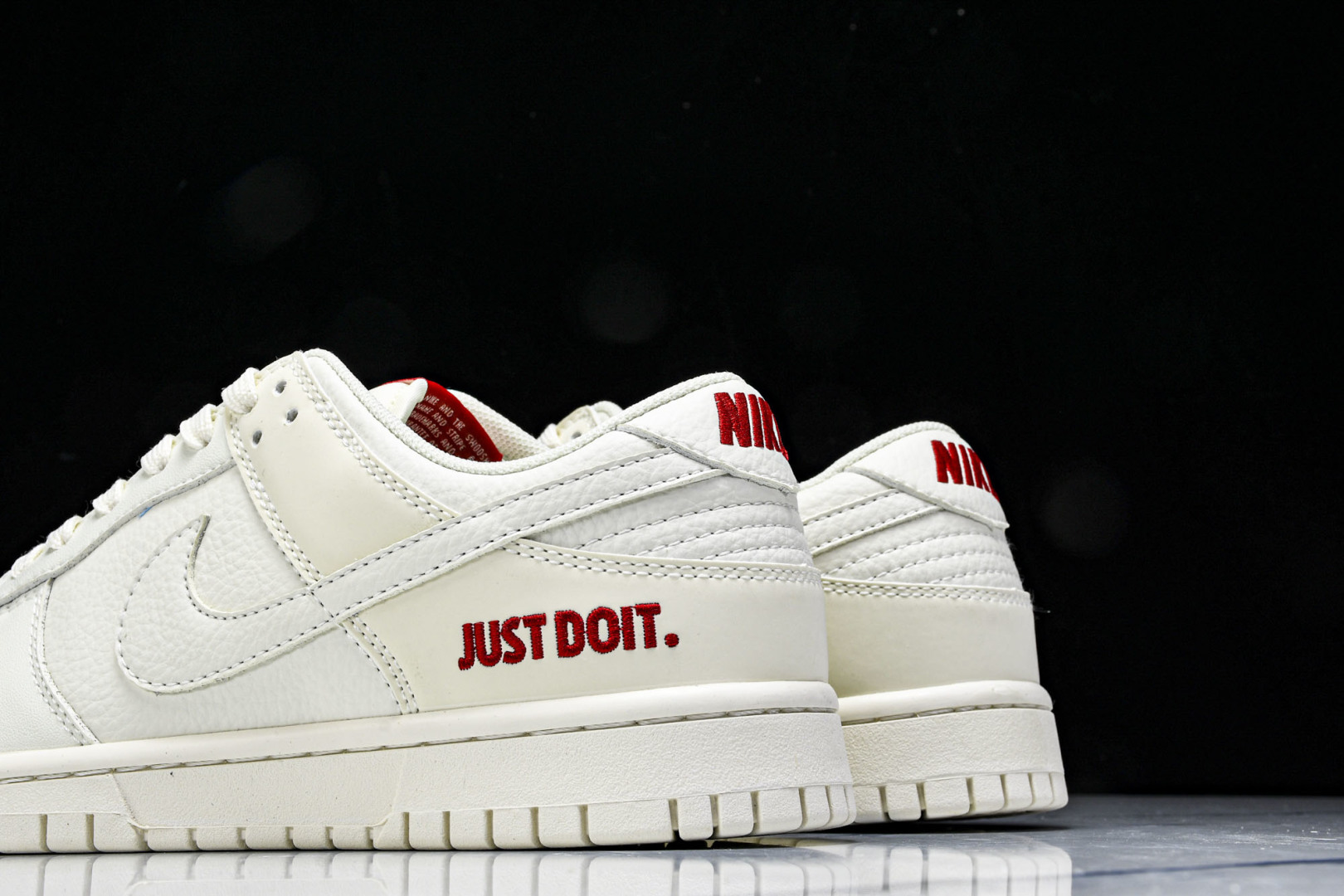 Dunk 尺码36-45

纯原版出品-SB Dunk Low Just do it 周年高端定制 低帮