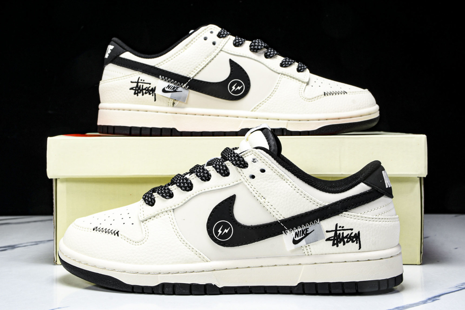 Dunk 尺码36-45

纯原版出品-SB Dunk Low 斯图西联名 闪电米黑 高端定制 低帮休闲