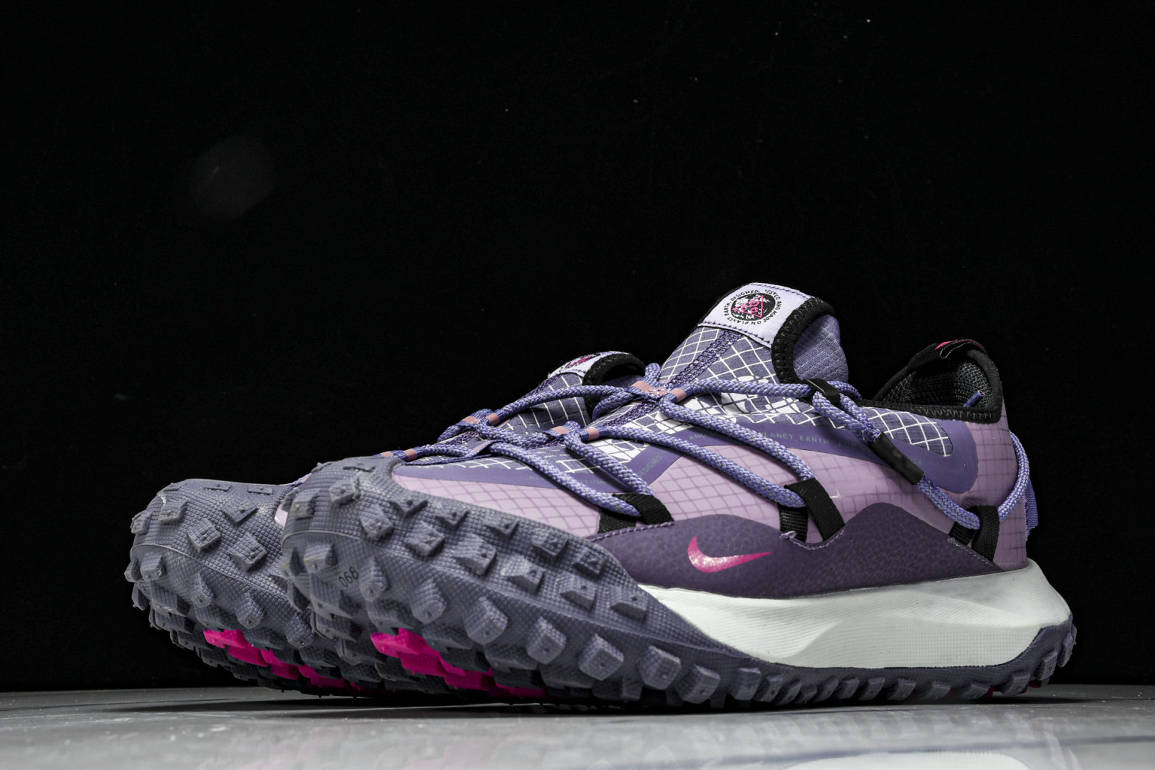 ACG 尺码36-45

纯原版出品-ACG Mountain Fly Low GTX SE 户外登山运