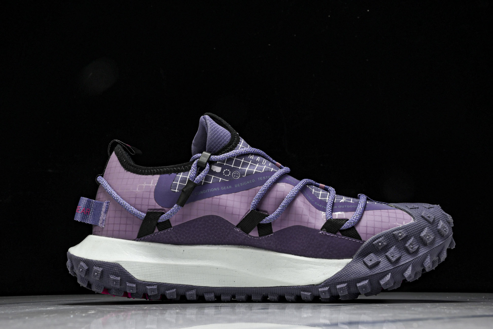 ACG 尺码36-45

纯原版出品-ACG Mountain Fly Low GTX SE 户外登山运