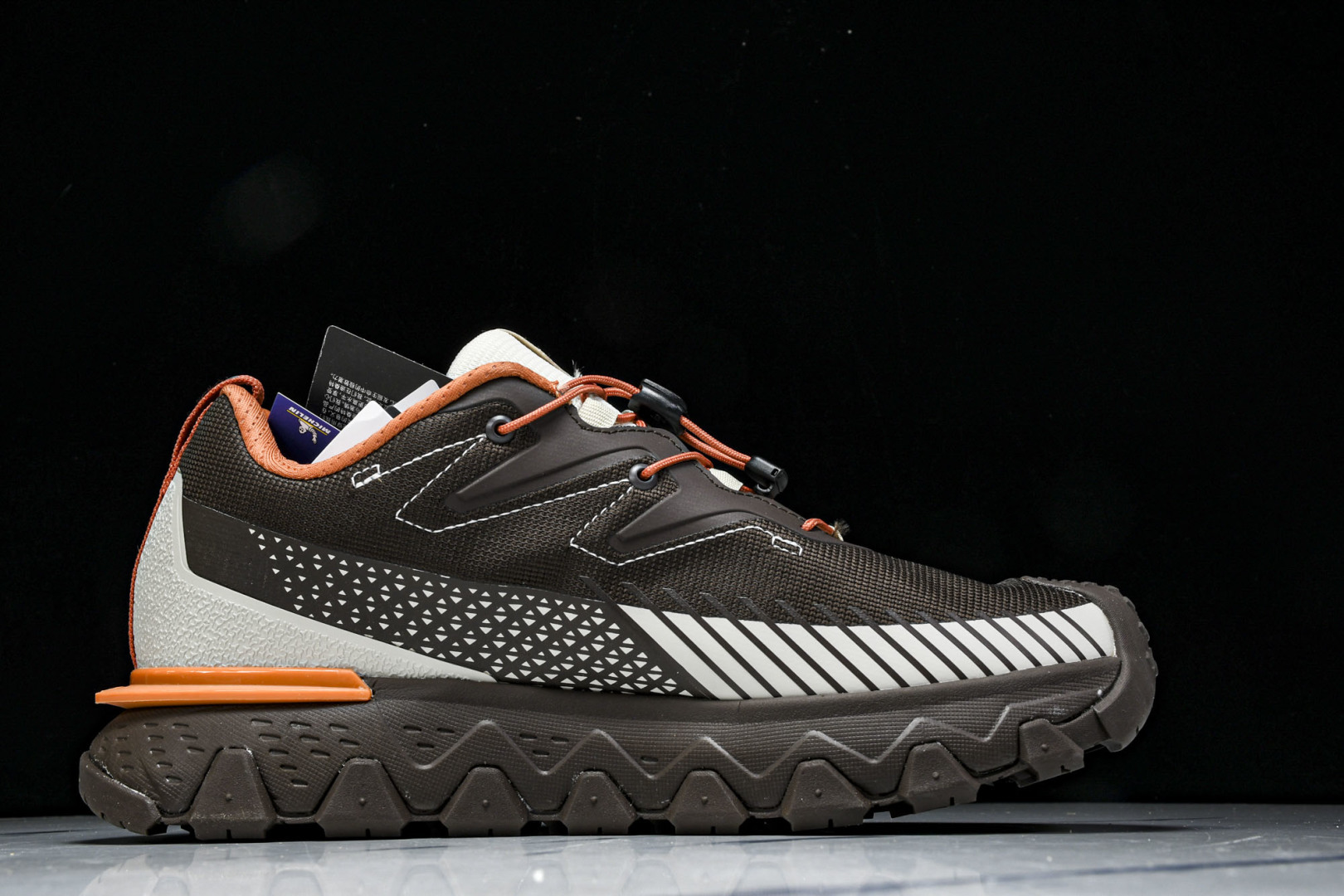 DESCENTE 尺码39-46

纯原版出品-迪桑特 DESCENTE SKI STYLE系列 SNO