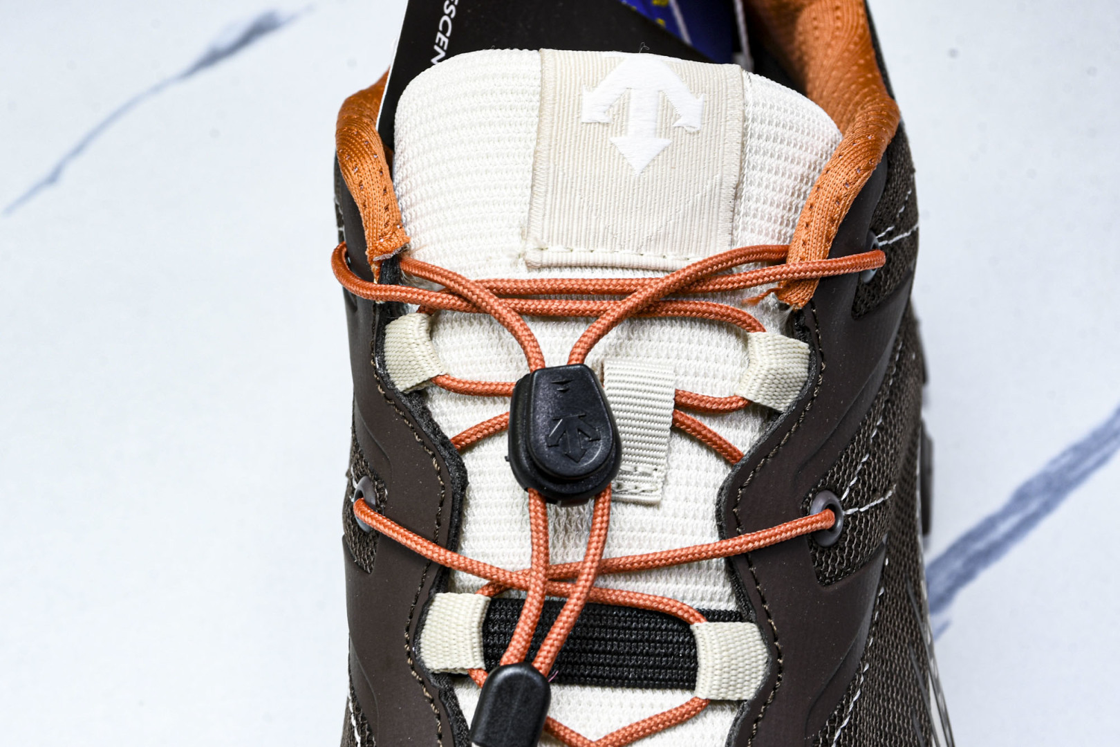 DESCENTE 尺码39-46

纯原版出品-迪桑特 DESCENTE SKI STYLE系列 SNO