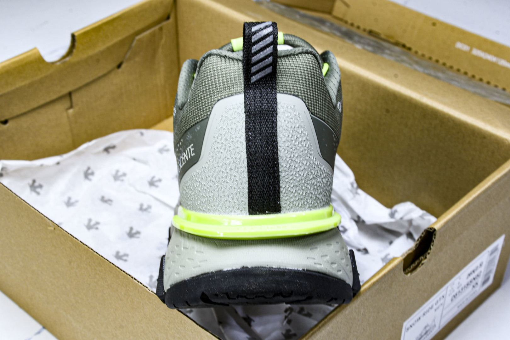 DESCENTE 尺码39-46

纯原版出品-迪桑特 DESCENTE SKI STYLE系列 SNO