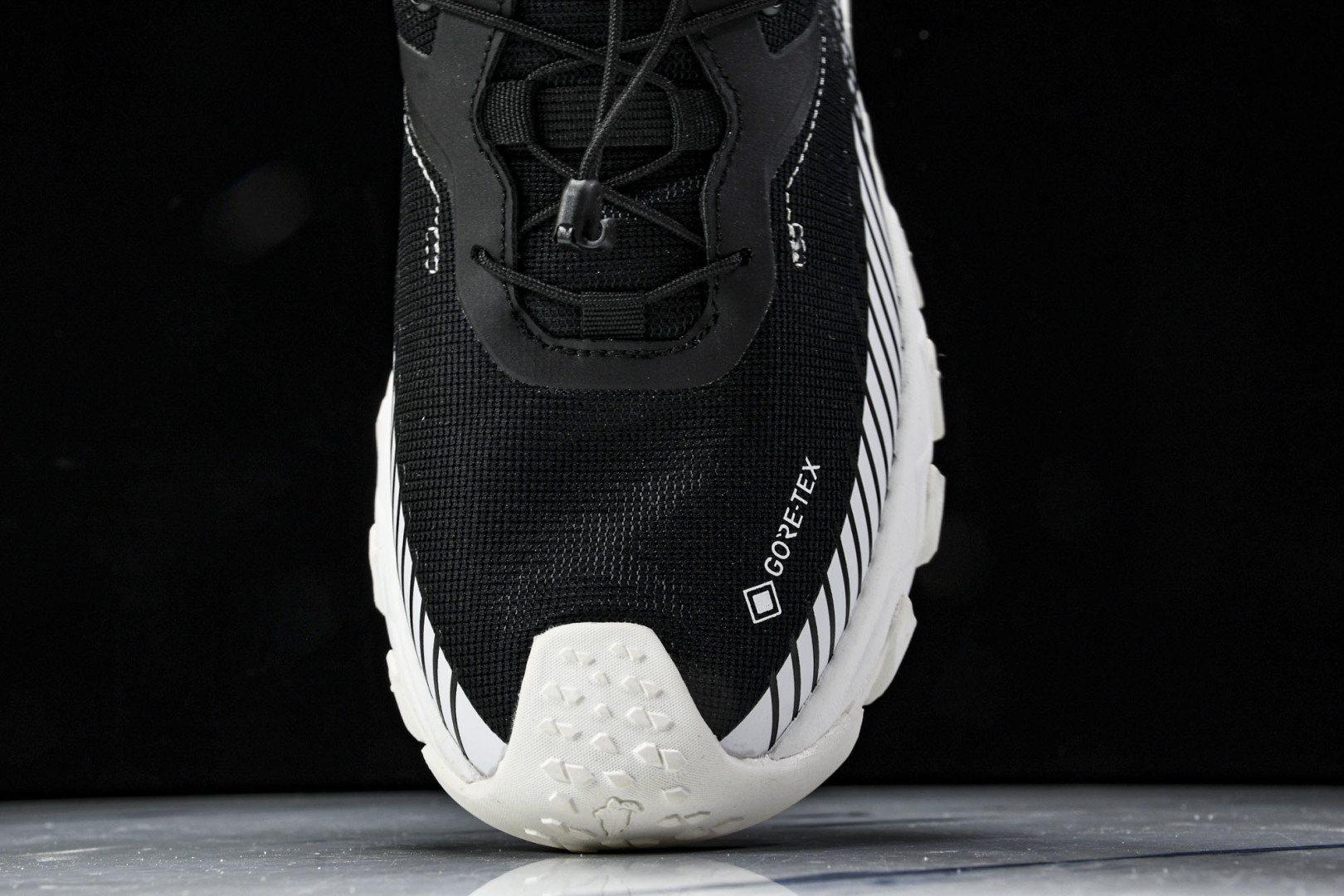 DESCENTE 尺码39-46

纯原版出品-迪桑特 DESCENTE SKI STYLE系列 SNO